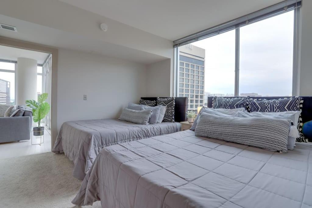 Wonderful 2Br Apartment At Crystal City Арлингтън Екстериор снимка