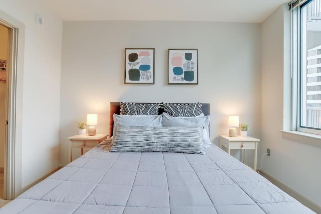 Wonderful 2Br Apartment At Crystal City Арлингтън Екстериор снимка